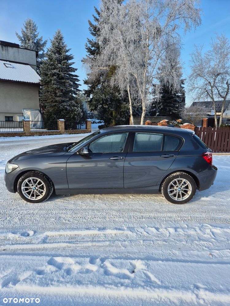BMW Seria 1 118i Sport Line - 8