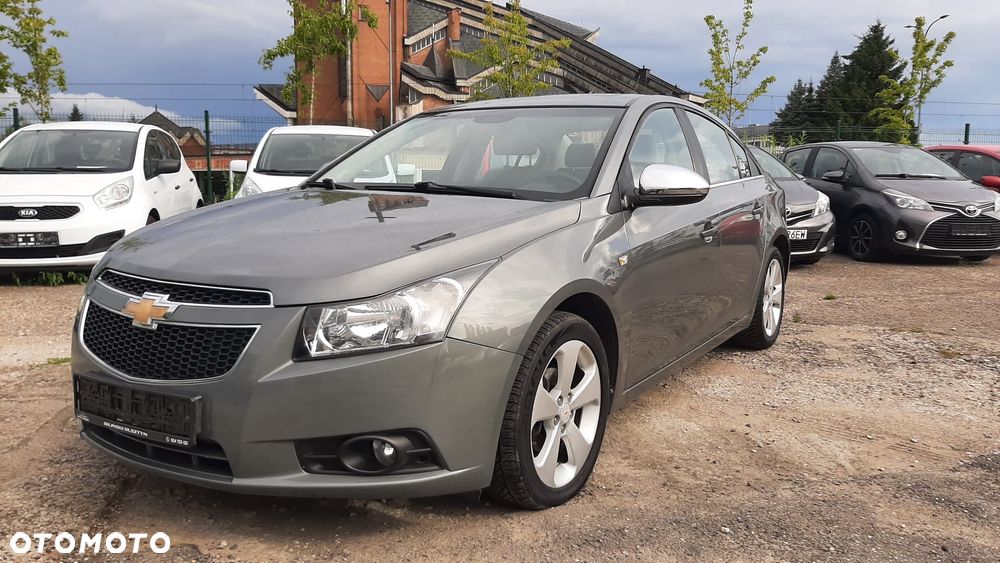 Chevrolet Cruze 1.8 Automatik LTZ - 1