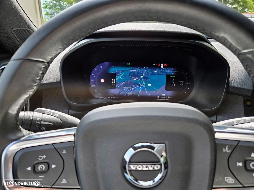Volvo XC 40 Recharge Plus — fotografia 26