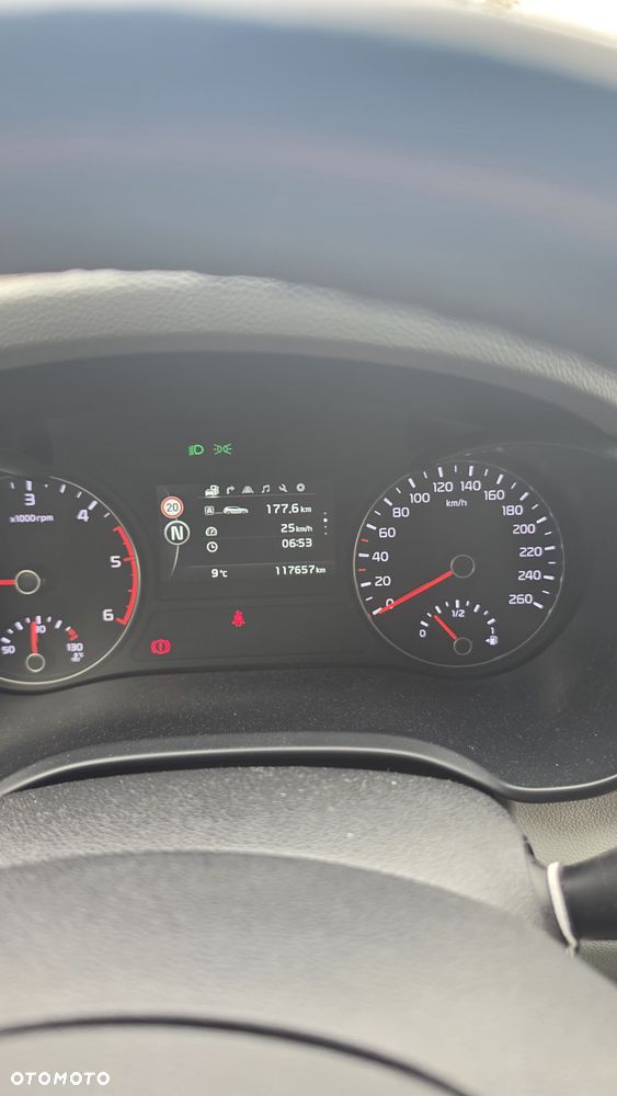Kia Optima - 5