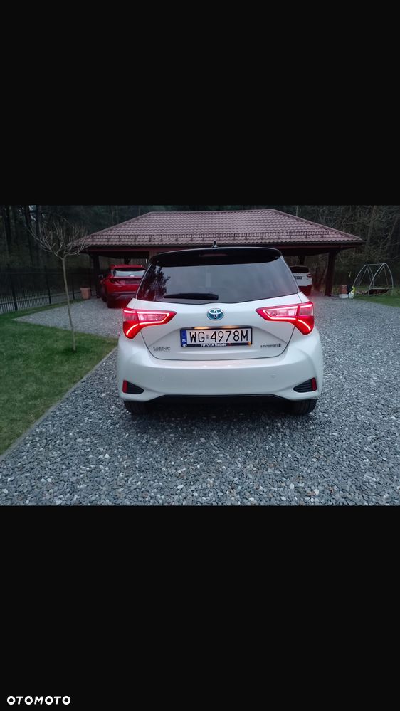 Toyota Yaris 1.5 VVT-i Y20 Club - 11
