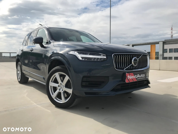 Volvo XC 90 T8 AWD Plug-In Hybrid Momentum Pro 7os