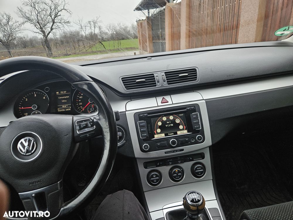 Volkswagen Passat 2.0 TDI Comfortline DPF - 5