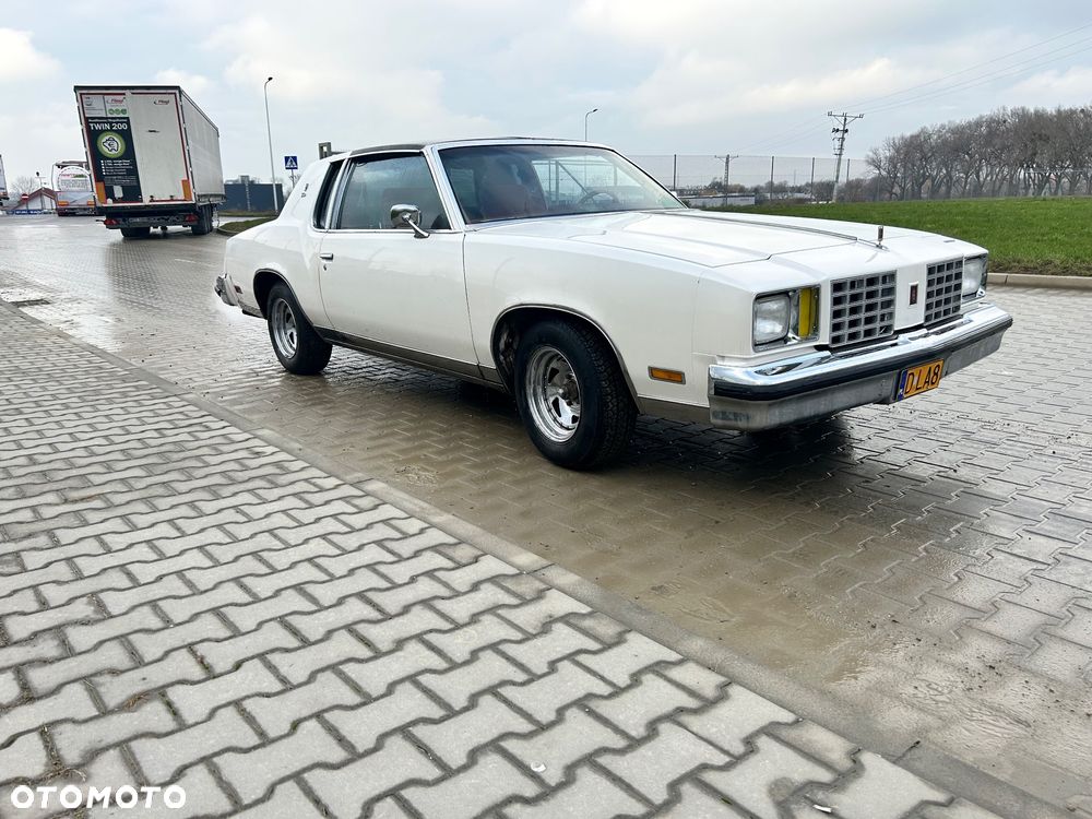 Oldsmobile Cutlass - 6