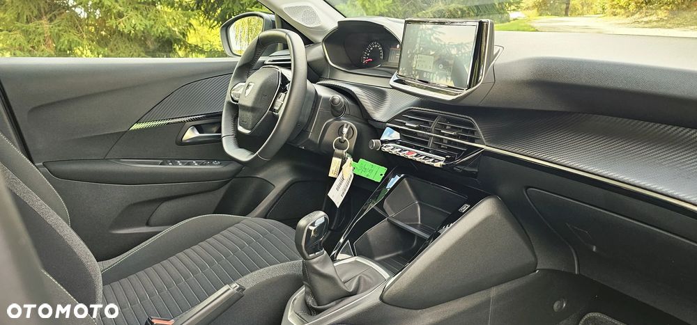 Peugeot 208 - 7