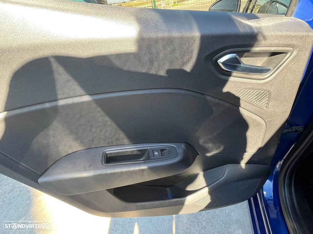 Renault Clio 1.0 TCe Evolution Bi-Fuel - 7