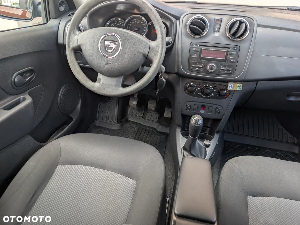 Dacia Logan 1.2 16V Open - 25