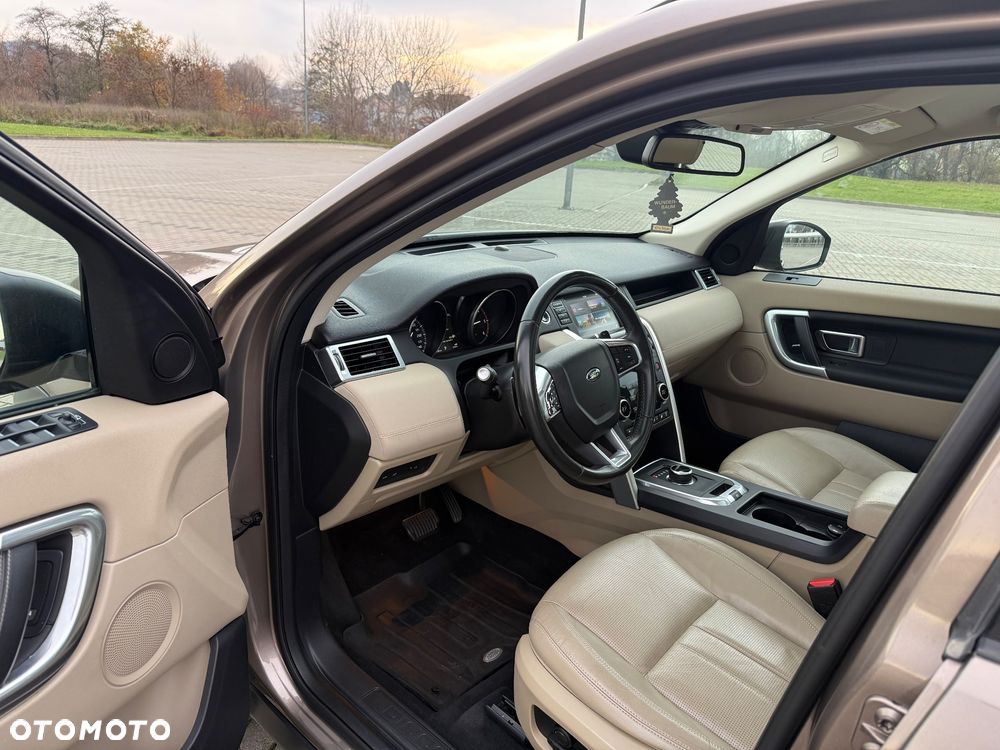 Land Rover Discovery Sport TD4 HSE - 14