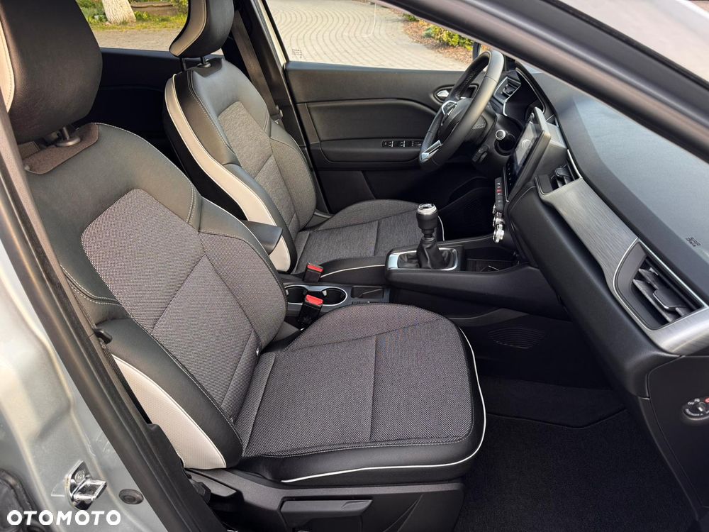 Renault Captur TCe Mild Hybrid 140 GPF TECHNO - 18