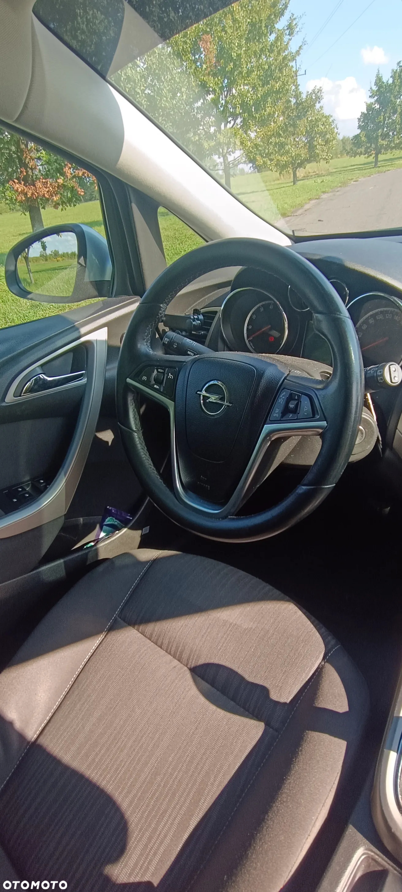Opel Astra IV 1.6 Cosmo - 12