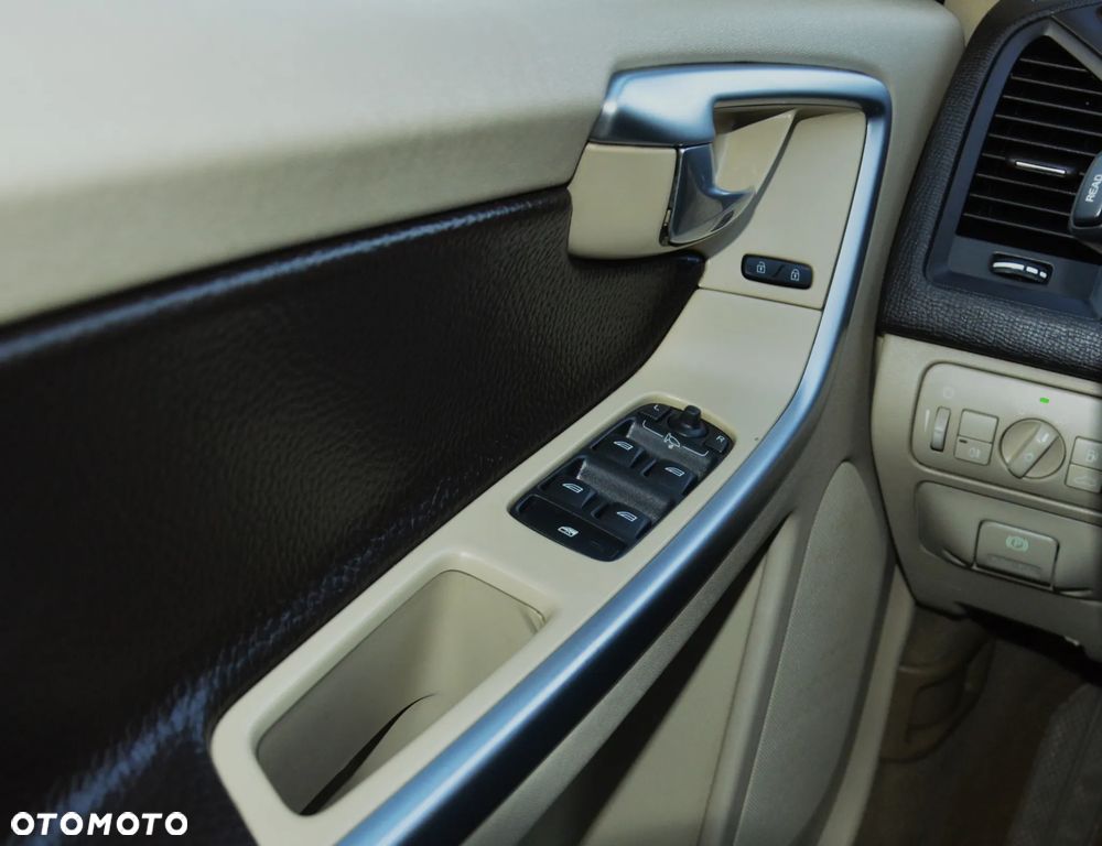 Volvo XC 60 - 18