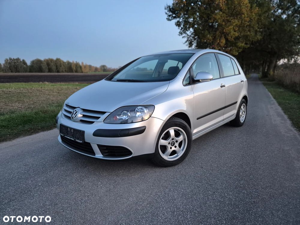 Volkswagen Golf Plus - 1