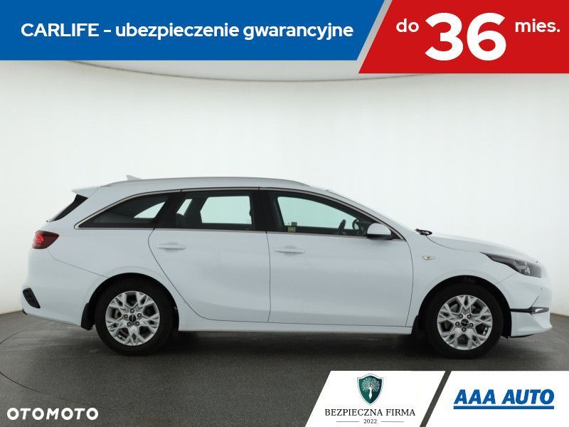 Kia Ceed - 8