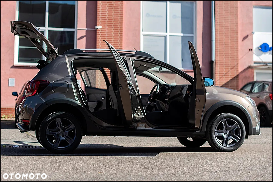 Dacia Sandero Stepway TCe 90 S&S Prestige - 14