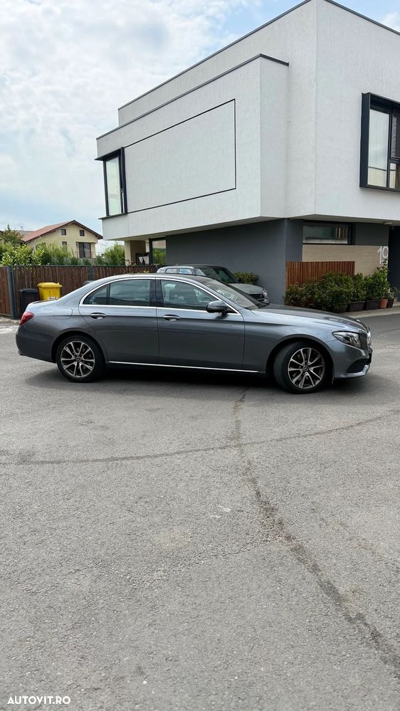 Mercedes-Benz E - 5