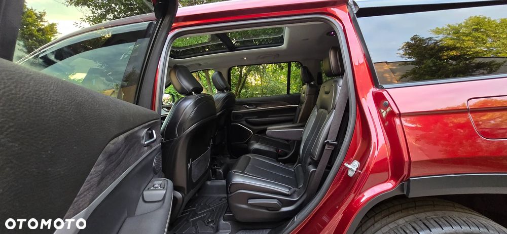 Jeep Grand Cherokee - 14