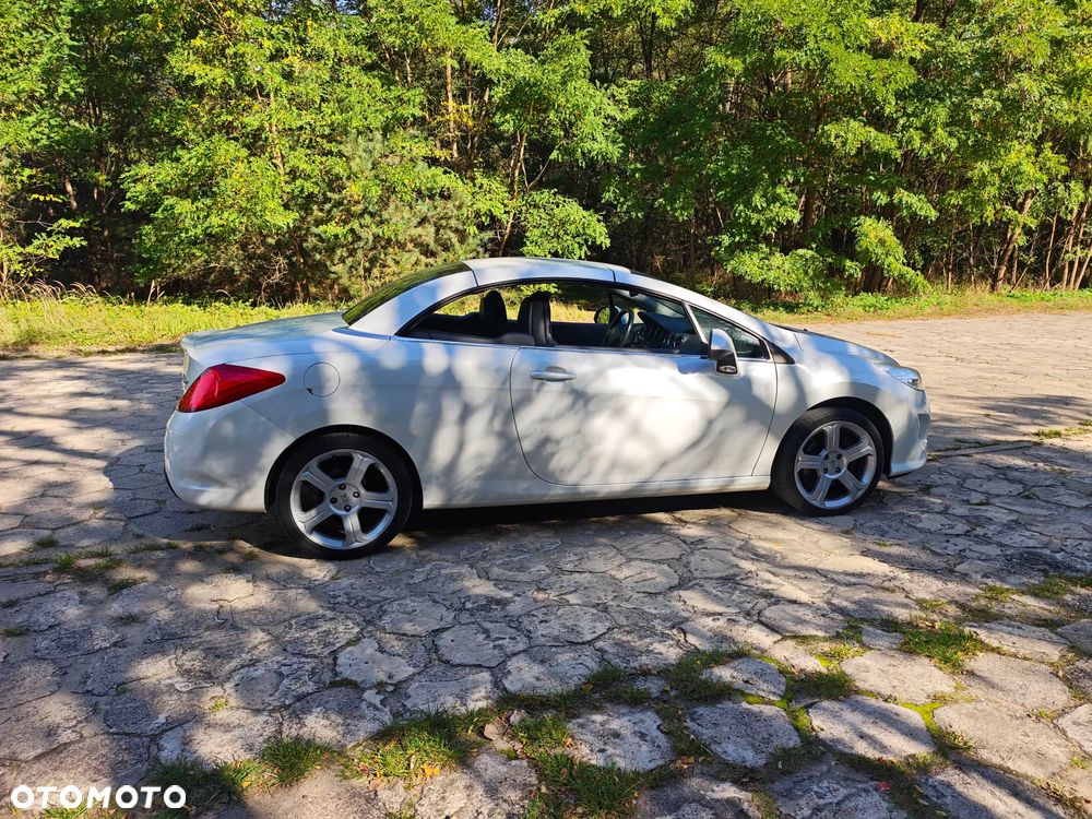Peugeot 308 HDi FAP 140 Platinum - 8