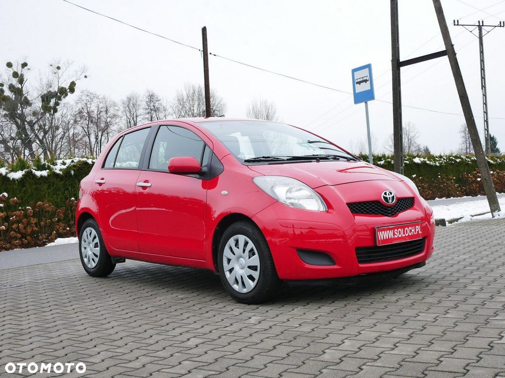 Toyota Yaris 1.33 Active - 9