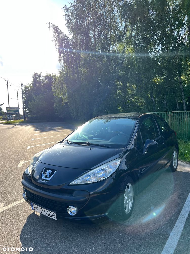 Peugeot 207 - 9