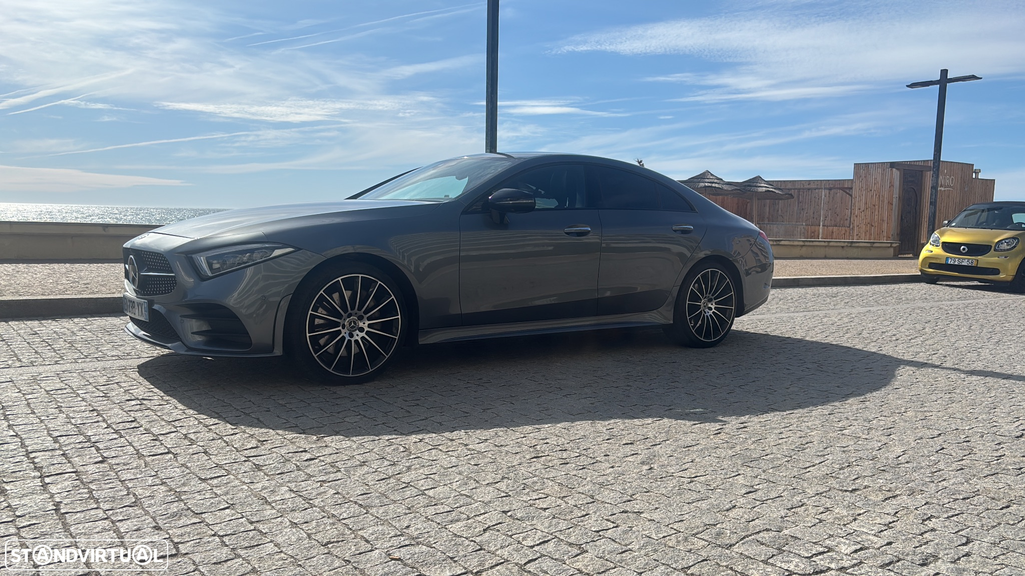 Mercedes-Benz 350 - 8