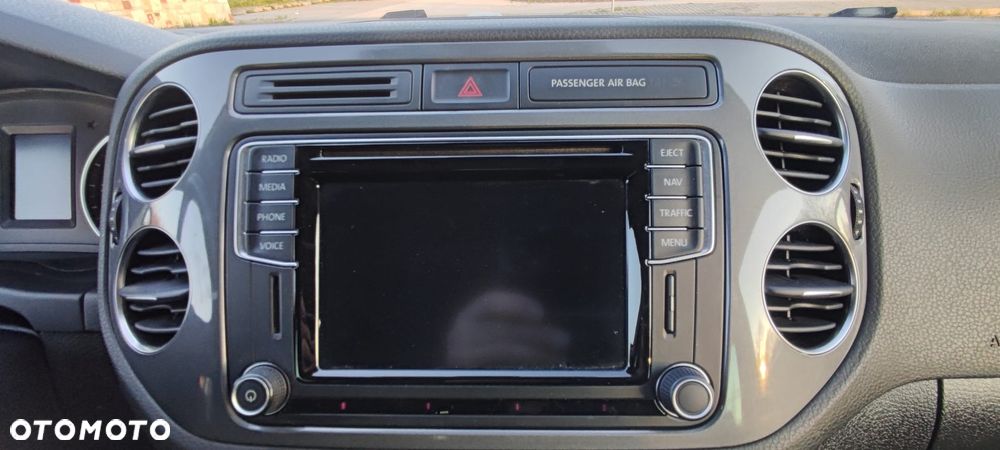 Volkswagen Tiguan 2.0 TDI SCR 4MOTION BlueMotion Technology DSG Sport & Style - 15