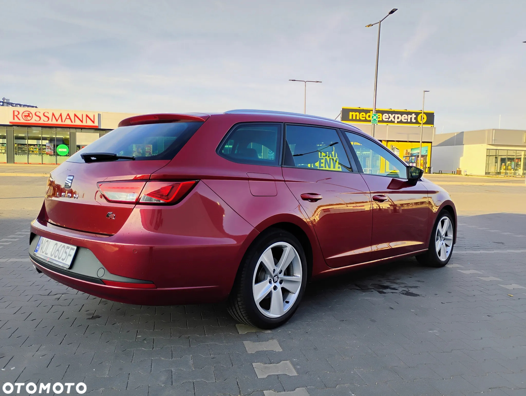 Seat Leon 1.8 TSI FR S&S DSG - 4