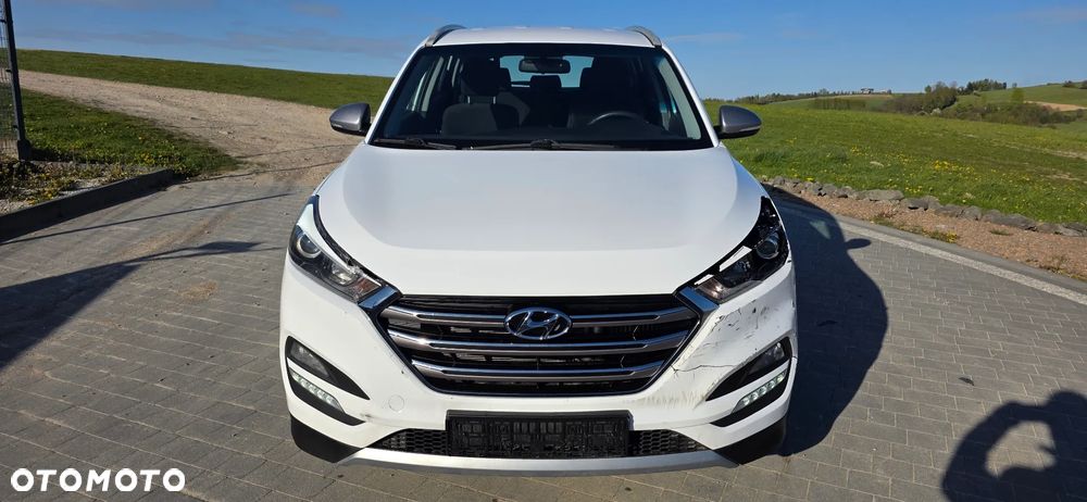 Hyundai Tucson 2.0 CRDi 4WD Automatik Advantage - 2