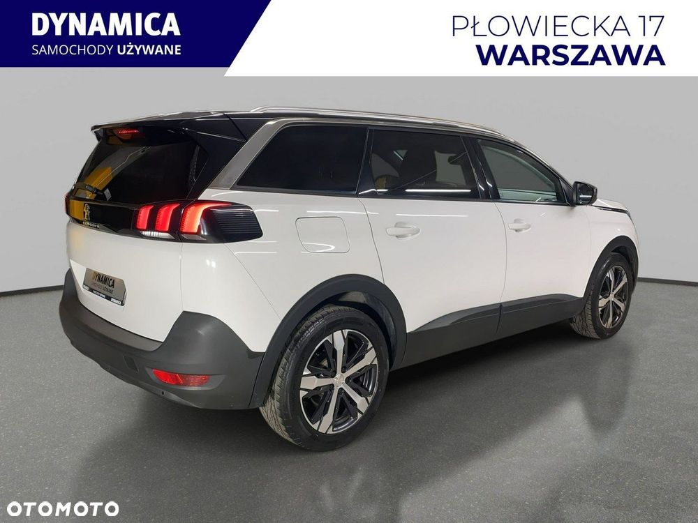 Peugeot 5008 - 8