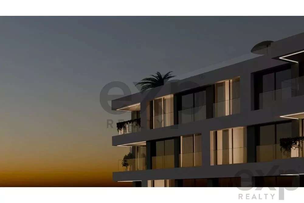 Apartamento T2 no Último Piso em São Martinho Funchal - Grande imagem: 5/43