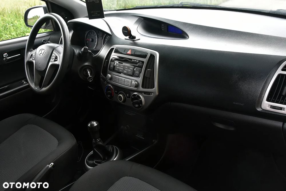 Hyundai i20 1.25 Comfort - 28