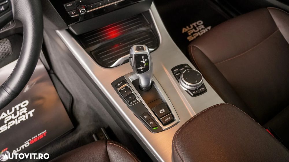 BMW X3 xDrive20d Aut. - 16