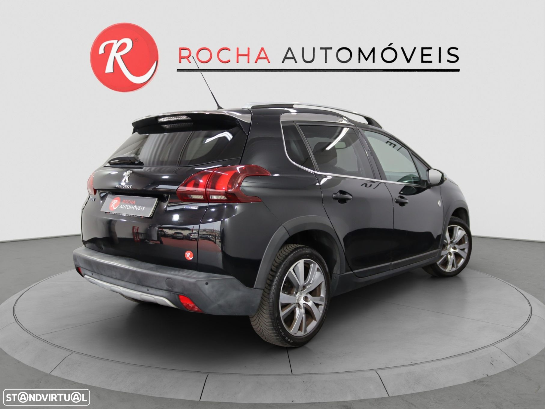 Peugeot 2008 1.2 PureTech Allure - 4