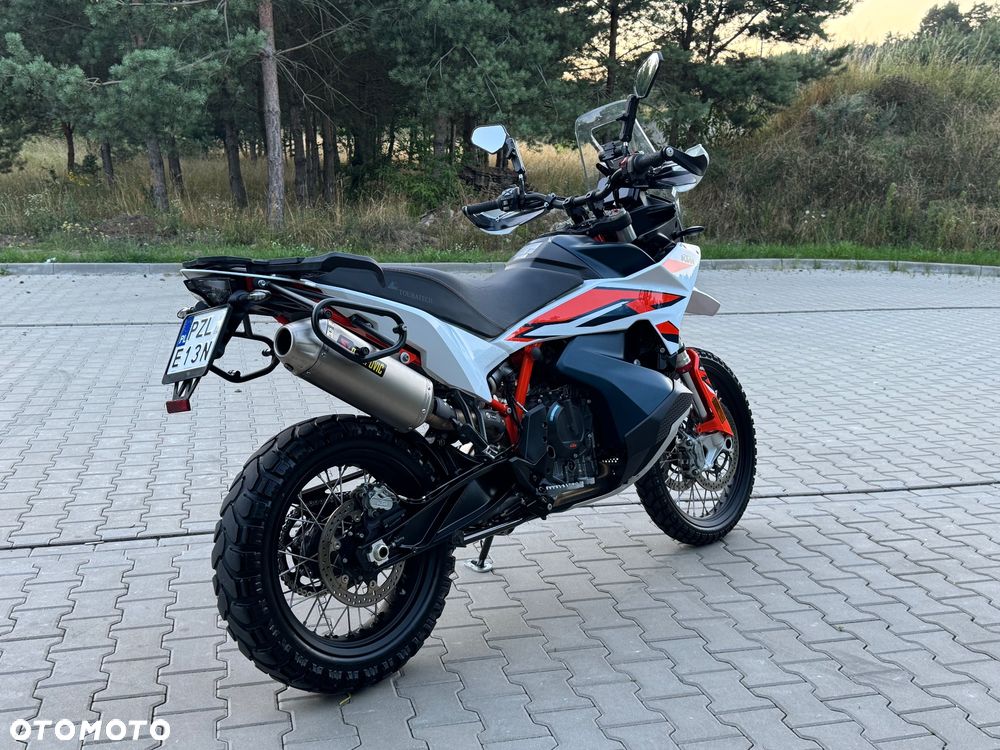 KTM Adventure 890 - 4