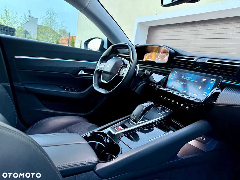 Peugeot 508 BlueHDi 130 EAT8 Allure - 23