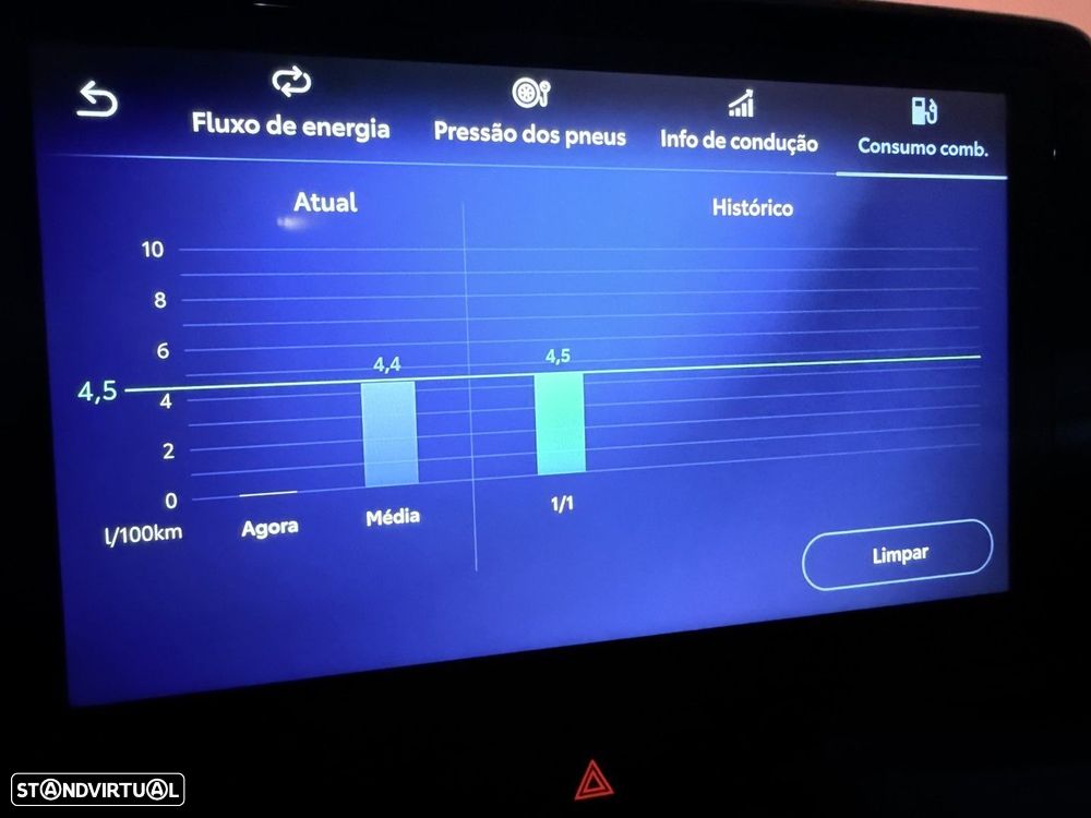 Toyota Yaris Cross 1.5 HDF Comfort Plus - 14