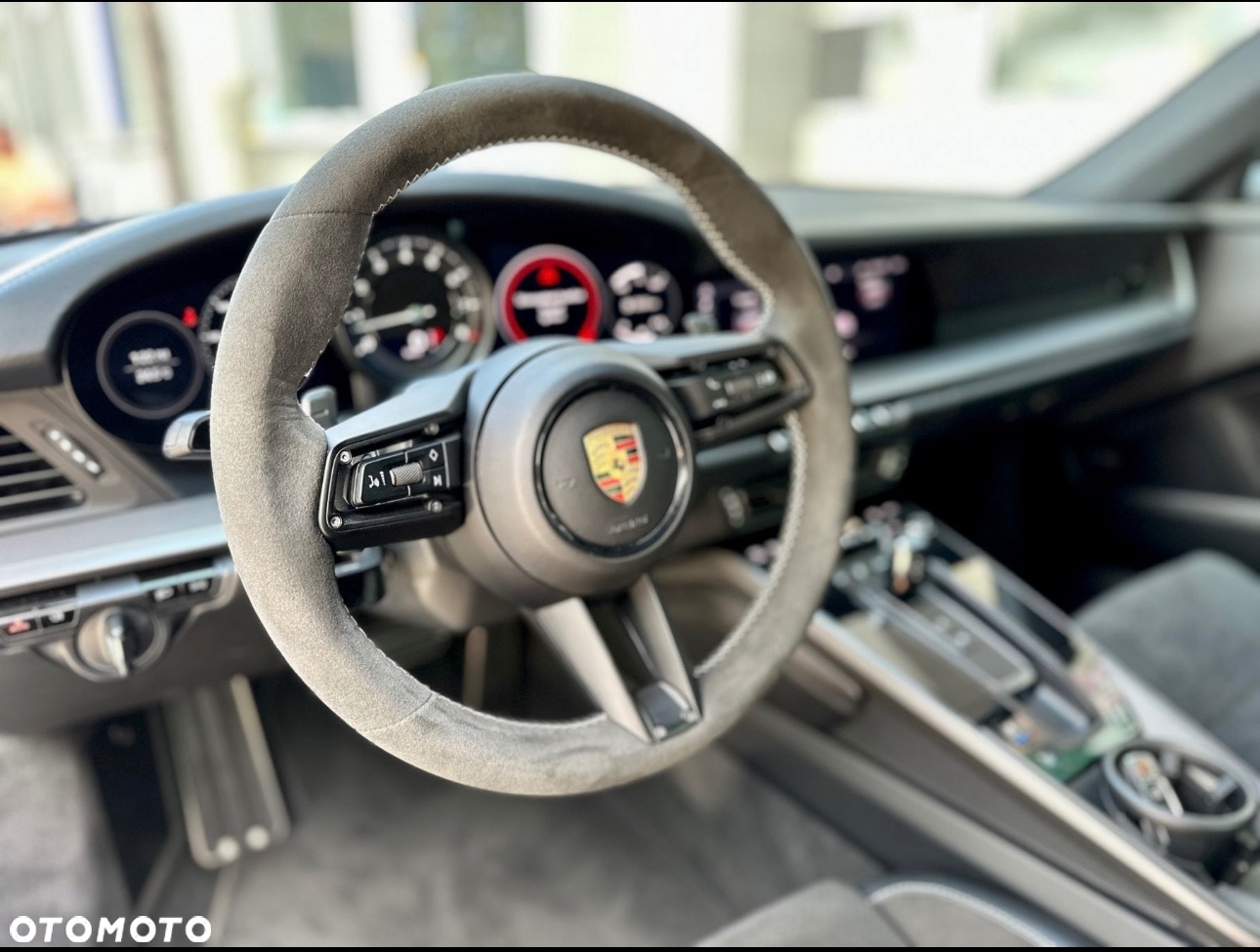 Porsche 911 Carrera - 39