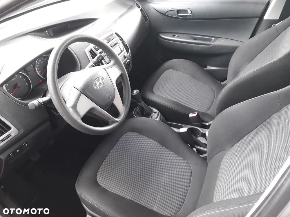 Hyundai i20 1.25 Comfort - 30