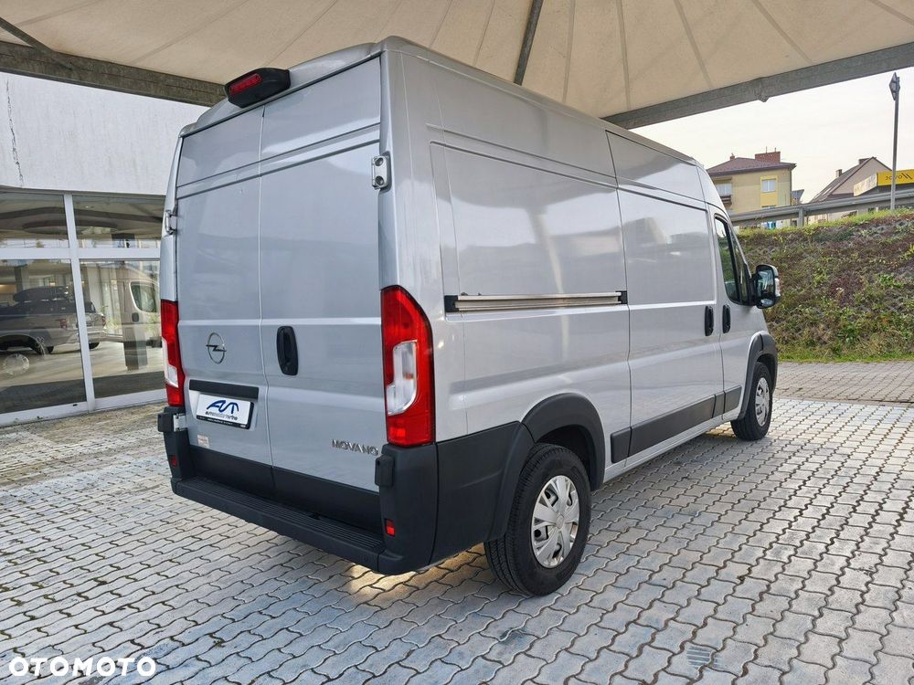 Opel Movano - 11