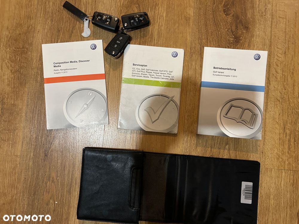 Volkswagen Golf - 39