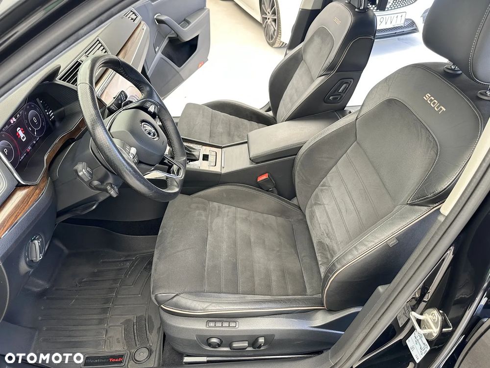 Skoda Superb 2.0 TDI SCR 4x4 Scout DSG - 7
