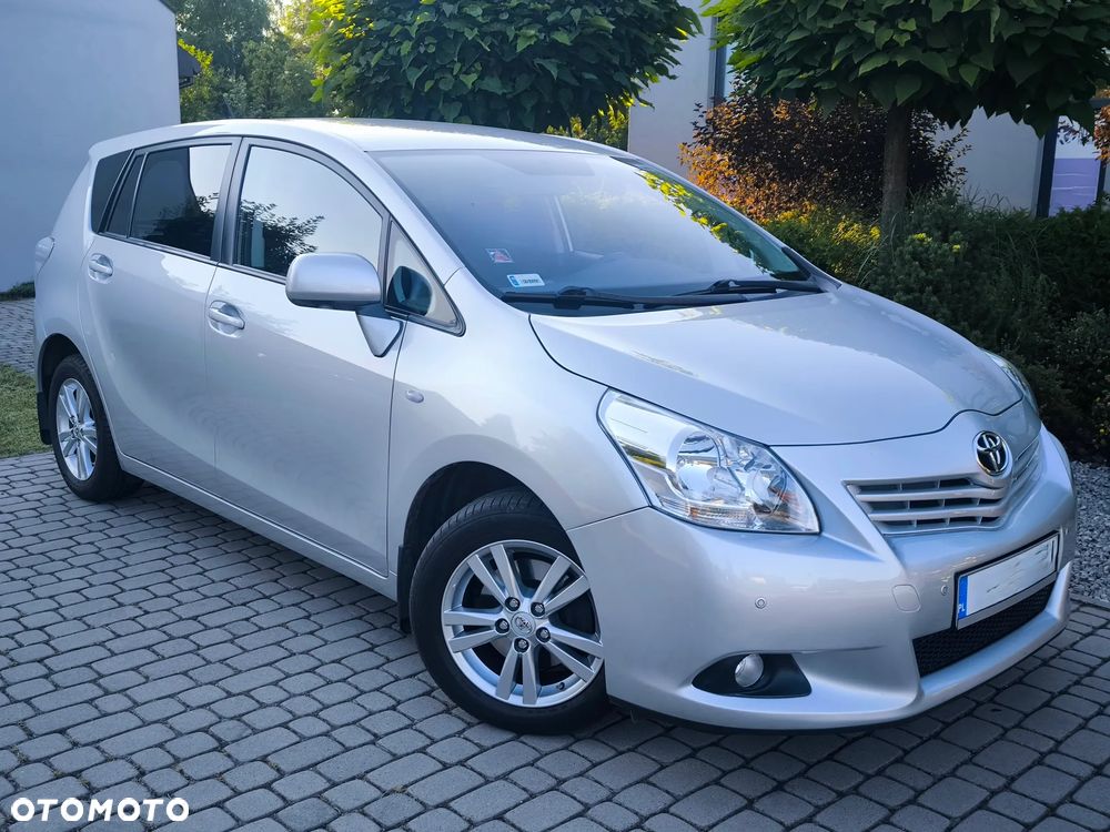 Toyota Verso - 9