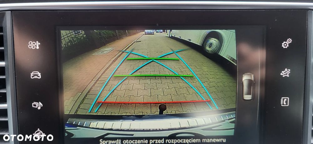 Peugeot 308 2.0 Blue HDi Allure S&S - 10