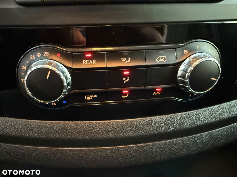 Mercedes-Benz Vito Tourer Lang PRO - 27