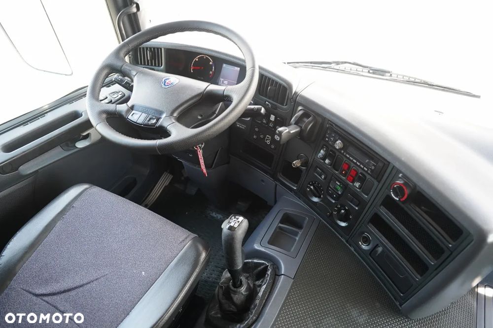Scania P 380 / 8x4 / PODNOŚNIK KOSZOWY / PALFINGER WT 700 / WYSOKOŚĆ ROBOCZA 70 M / - 22