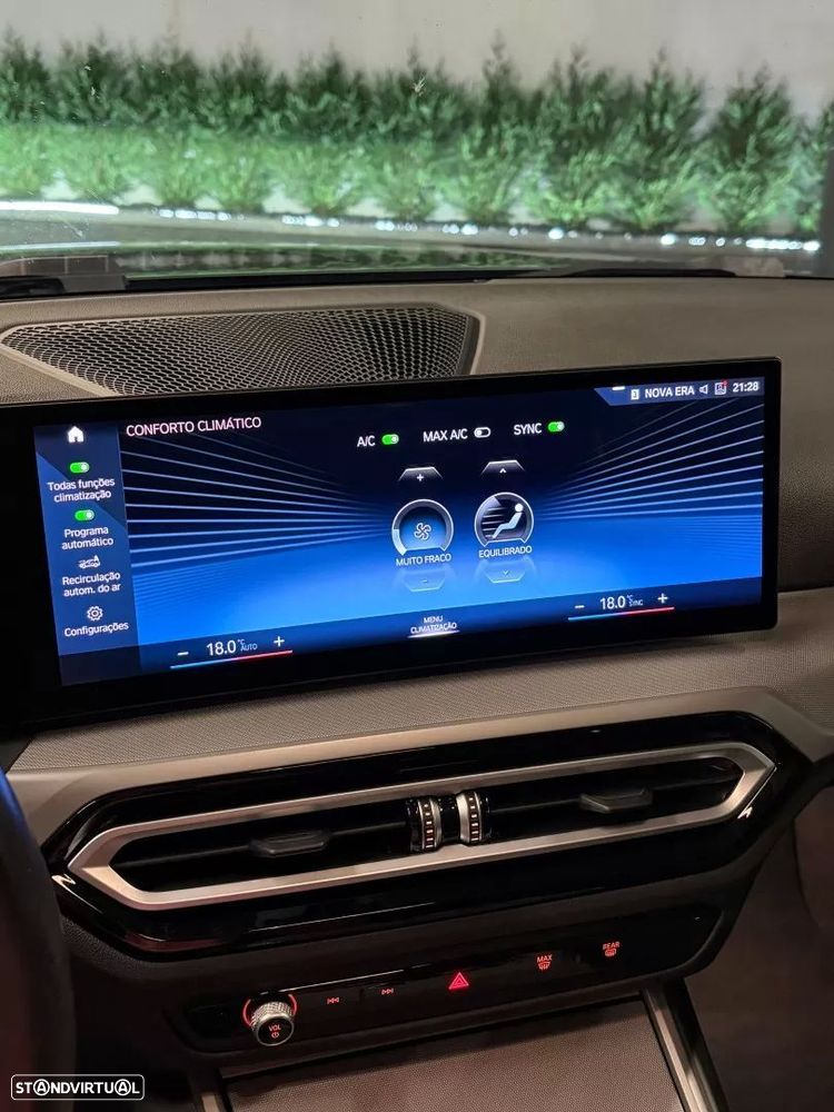 BMW 320 e Line Sport Auto - 28