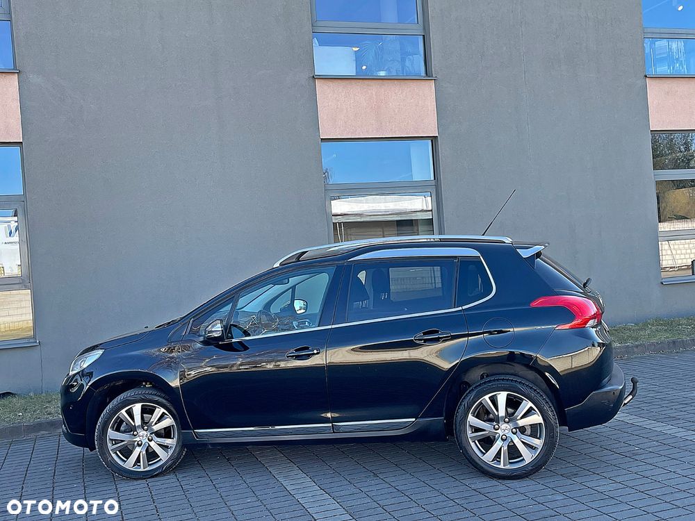 Peugeot 2008 PureTech 130 GPF Black Edition - 8