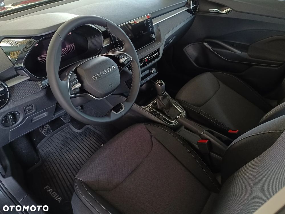 Skoda Fabia 1.0 TSI Drive - 4