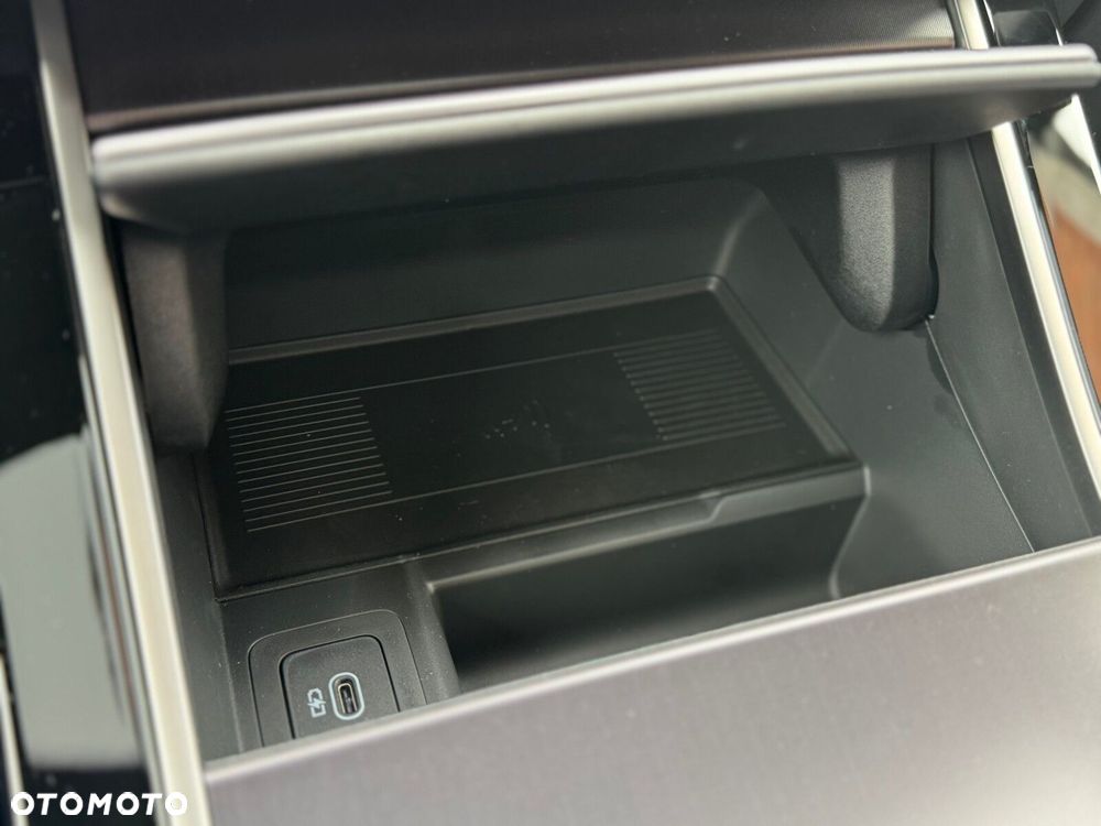 Land Rover Range Rover Velar - 16