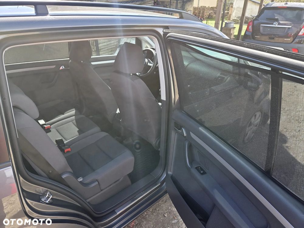 Volkswagen Touran 1.2 TSI BlueMotion Technology Trendline - 11