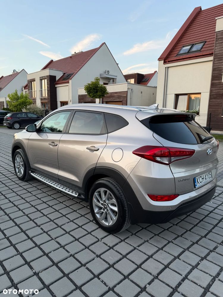 Hyundai Tucson 1.6 GDI BlueDrive Comfort 2WD - 4